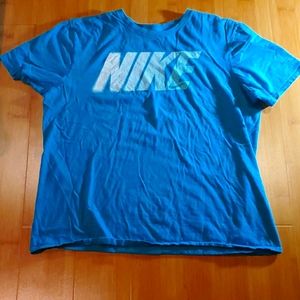 Nike Tee Athletic Cut Mens XL